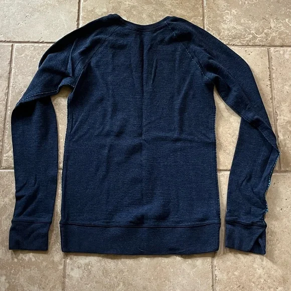 Lululemon Open Your Heart Long Sleeve - Picture 3 of 8